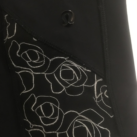 Lululemon Lucent Ice Queen tights - Picture 6 of 8